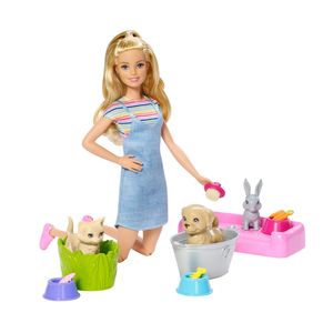 Muñeca Barbie baño de perritos