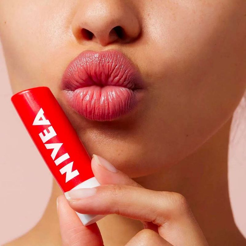 Protector-labios-Nivea