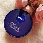 Crema-facial-Nivea-nocturna