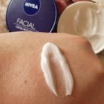 Crema-facial-Nivea-nocturna