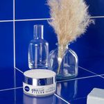 Crema-facial-Nivea-celular-antiedad